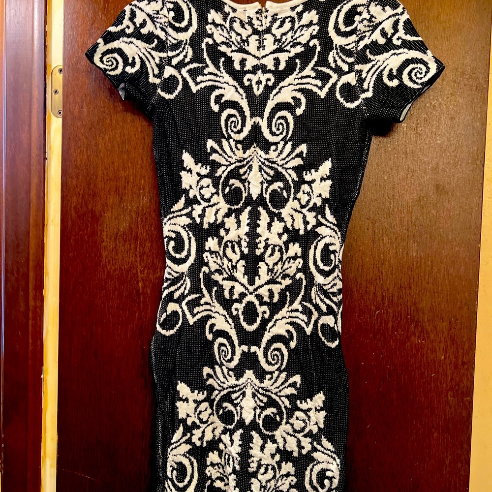 New with tag, Parker dress. Small.